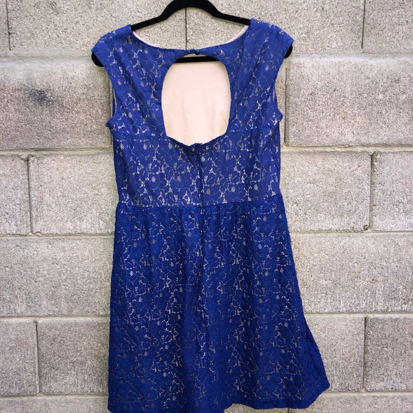 Blue Lace dress Size: 12 - Picture 2 of 4